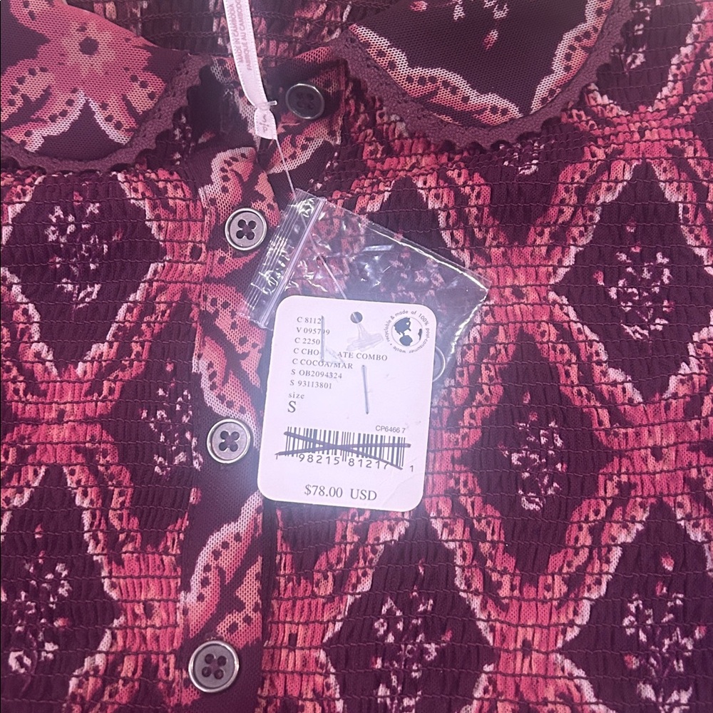 Free People Ruched/ fitted button- up top - Picture 6 of 6